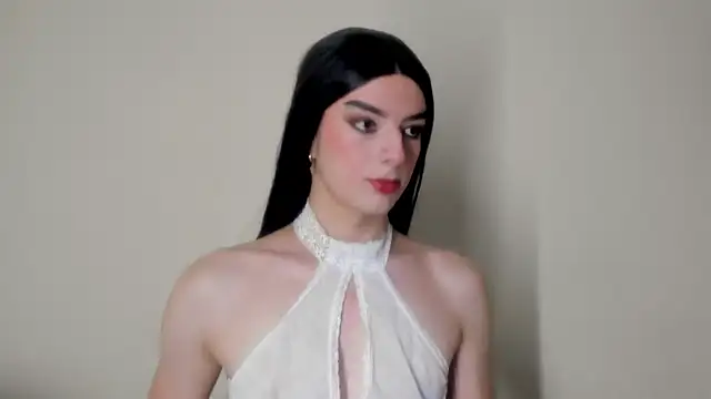 MelanyCollins  online show from July 8, 11:19 pm