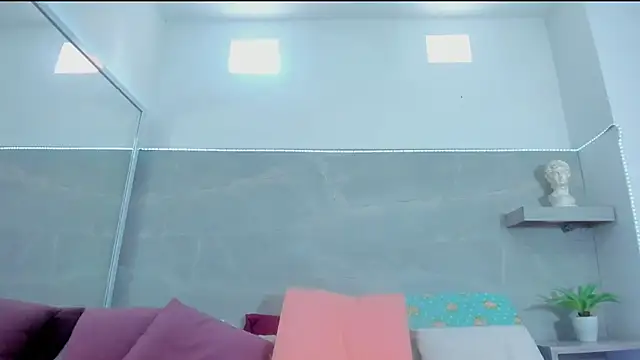 Kitty Dream01 online show from April 20, 7:48 pm