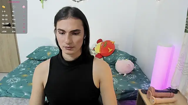  shantallskinny  online show from April 28, 2:27 am