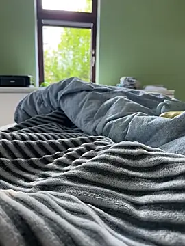 Pornhup27 online show from April 29, 4:56 pm