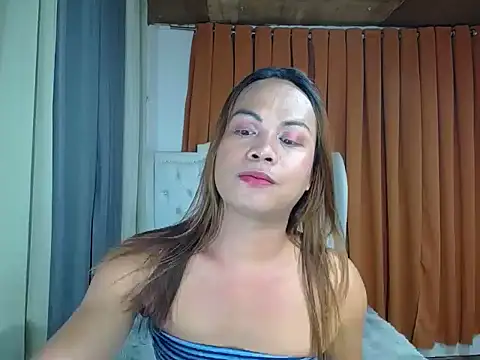 kharen bigcock online show from May 28, 12:36 pm