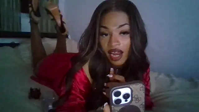 Loren4a online show from June 17, 8:43 pm