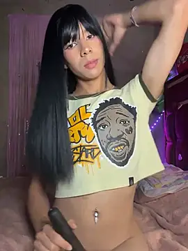 lady Tayron online show from July 20, 5:22 am