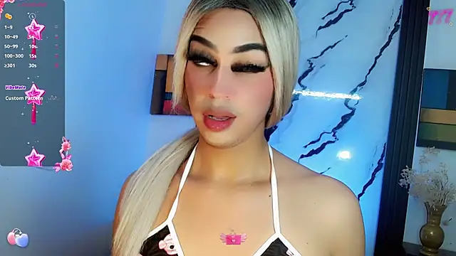 Valeria Gimon online show from August 1, 9:15 pm