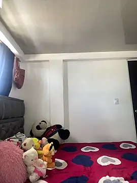 CelestteVelez  online show from July 14, 4:35 pm