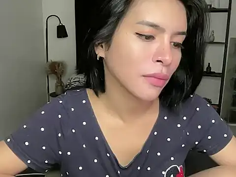 your bianca69 online show from November 5, 3:06 am