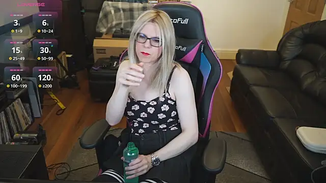 KelseyCobalt online show from November 4, 10:09 pm