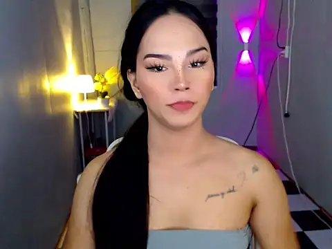 urnaughtydolly69 online show from April 5, 2:15 pm