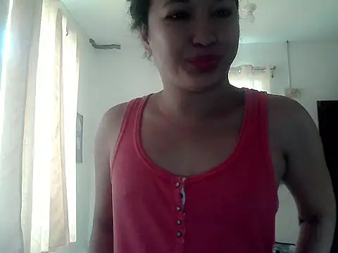 bigcockkyla online show from March 18, 10:53 pm