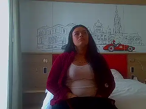 luanadigarda online show from February 15, 12:43 pm