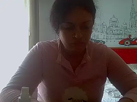 luanadigarda online show from March 21, 11:22 am