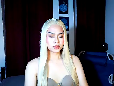 MistressLuna1 online show from February 27, 12:49 am