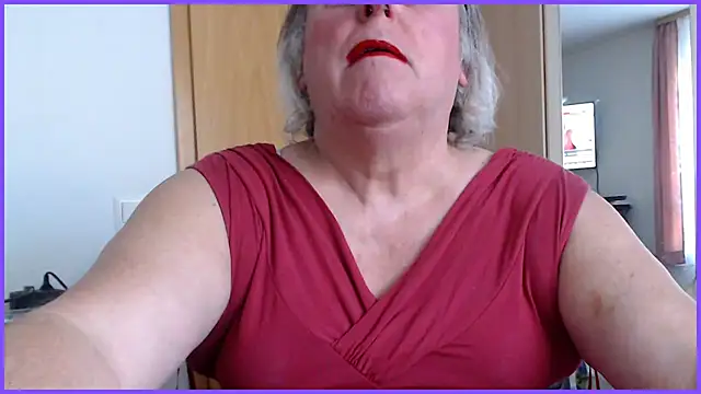 Snapshot of Sissygera chatting on March 1, 3:49 pm Sissygera online show from March 1, 3:49 pm