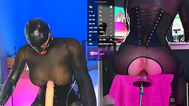 Kinky JXD online show from October 18, 1:37 pm