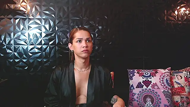 PINK  LOLA1 online show from November 25, 10:34 pm