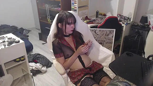 missthon0 online show from April 19, 7:53 am