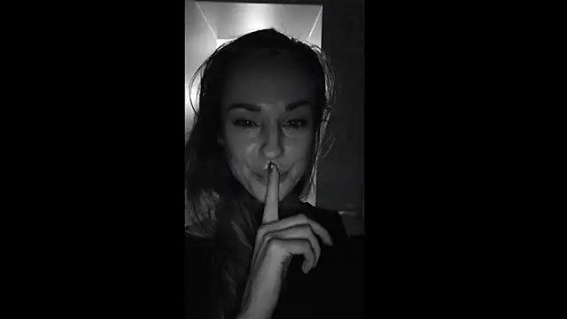 SuchArt  online show from November 26, 10:12 pm