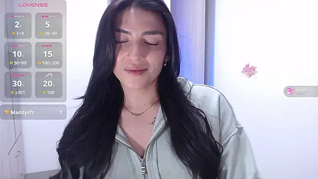 Snapshot of EricaVanderhill chatting on October 1, 8:42 pm EricaVanderhill online show from October 1, 8:42 pm