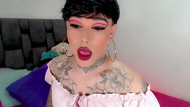 little star porn online show from October 2, 2:06 pm