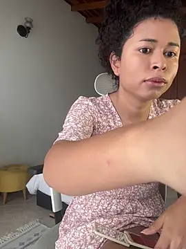 GabriSaenz online show from April 7, 1:45 pm