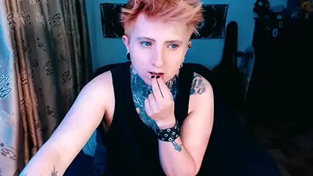 Marieblueeyes online show from October 30, 12:53 am