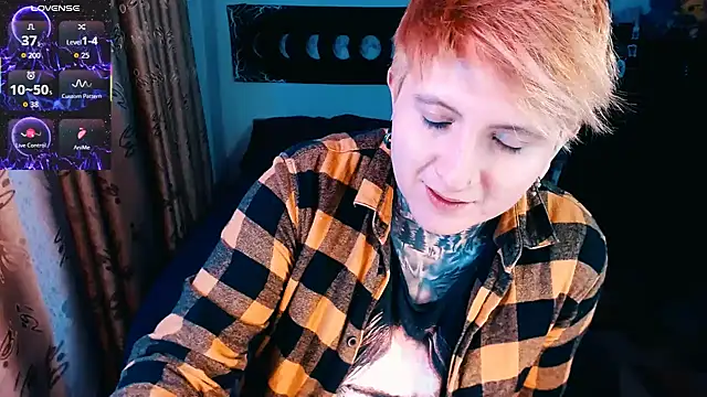 Marieblueeyes online show from November 8, 7:09 am