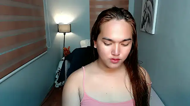 MoaningKylie online show from December 9, 9:49 am