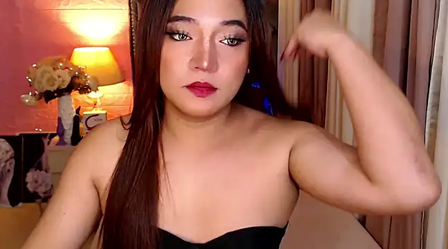 Snapshot of Urgirl_Ekang chatting on February 2, 10:49 pm Urgirl Ekang online show from February 2, 10:49 pm