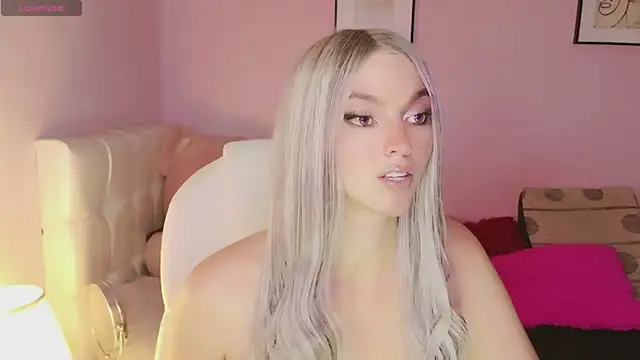 EvaEvangeline online show from October 12, 8:39 am