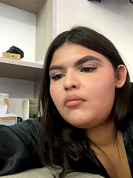 Lia sexx online show from November 15, 8:18 pm