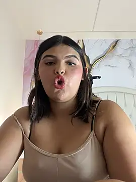 Lia sexx online show from March 18, 7:02 pm