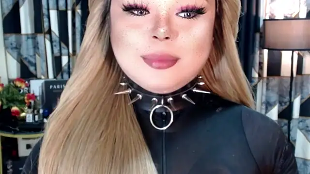 Snapshot of Mistress_DOMnicaaxx chatting on September 11, 11:35 pm Mistress DOMnicaaxx online show from September 11, 11:35 pm