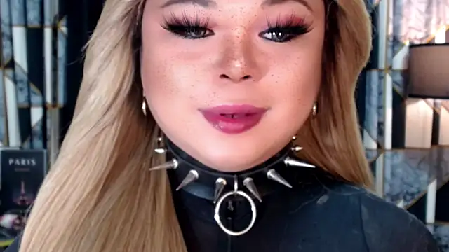 Snapshot of Mistress_DOMnicaaxx chatting on September 26, 12:51 am Mistress DOMnicaaxx online show from September 26, 12:51 am