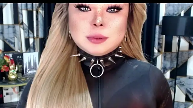 Snapshot of Mistress_DOMnicaaxx chatting on October 9, 12:50 pm Mistress DOMnicaaxx online show from October 9, 12:50 pm
