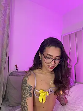 Samantha Bernardo online show from March 27, 3:53 am