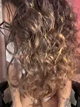 Samantha Bernardo online show from April 8, 4:58 am