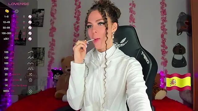 gabrielatafur  online show from February 26, 7:08 pm