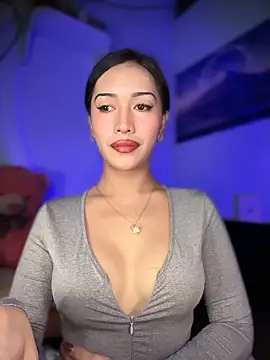 Jasmine Elcock online show from November 26, 6:32 pm