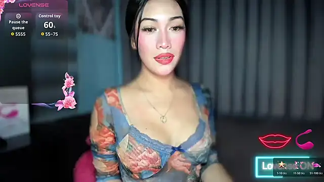 Jasmine Elcock online show from January 13, 3:20 pm