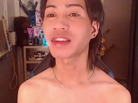 Lemonadexxx online show from April 19, 6:10 pm