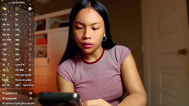 venusangelicxx online show from April 5, 2:53 am