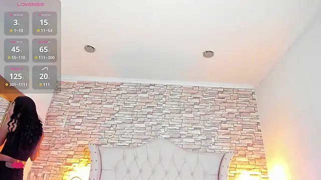 Lucia-sex online show from January 8, 8:18 pm