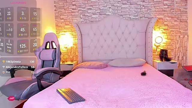 Lucia-sex online show from March 4, 8:05 pm