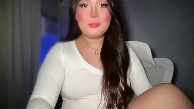 MissCataleyaxxx online show from April 21, 12:01 am