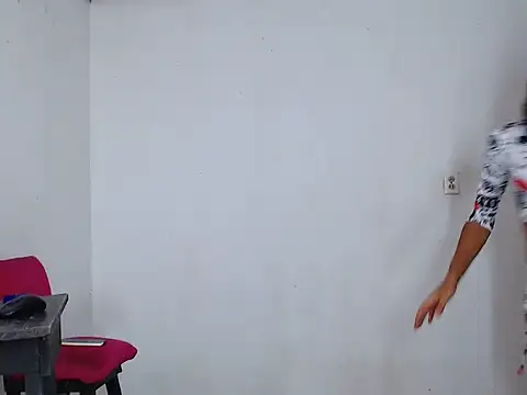 iris goddessofthesky online show from January 20, 7:58 am