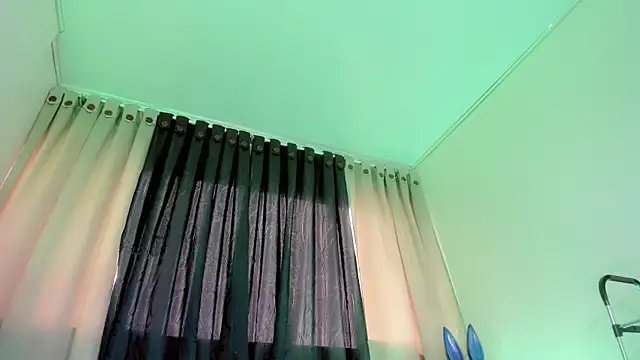 lesly xx online show from February 23, 7:39 pm