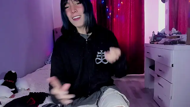 Room312  online show from January 14, 4:05 pm