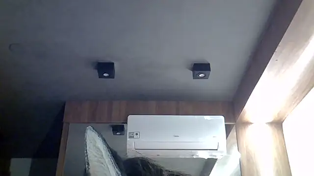 Skinny-Kitten online show from March 14, 4:27 am