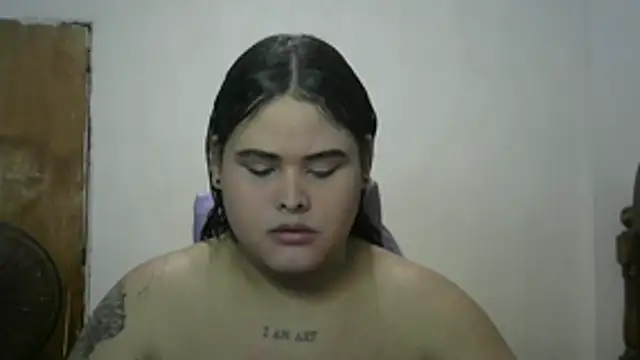 Snapshot of antonellasex1998 chatting on October 15, 11:38 pm antonellasex1998 online show from October 15, 11:38 pm